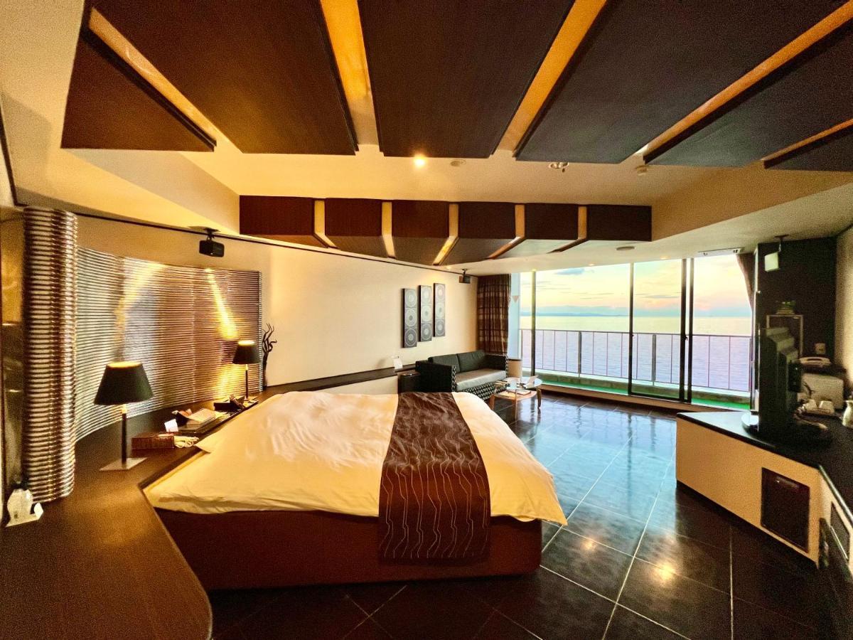 Sky Bali Style Beppu, Resort Love Hotel Exterior foto